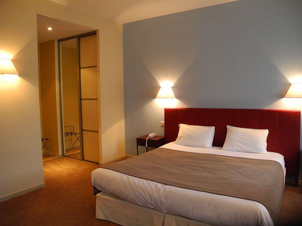 Clarion Suites Corneille Luchon Bagnères-de-Luchon Dış mekan fotoğraf