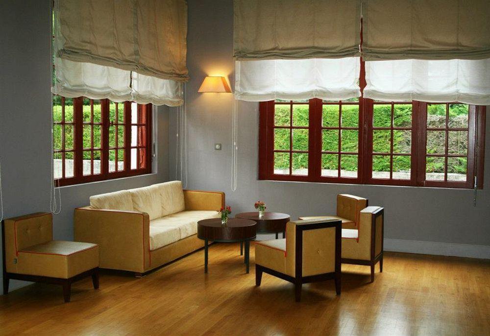 Clarion Suites Corneille Luchon Bagnères-de-Luchon Dış mekan fotoğraf
